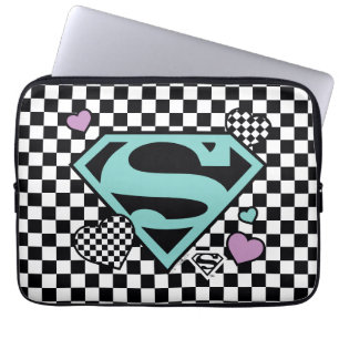 Skater Girl Supergirl Hearts S-Shield Laptop Fodral