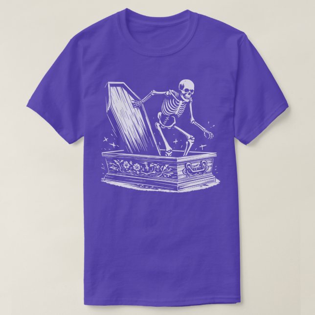 Skelet vaknar upp från kistan t shirt (Design framsida)