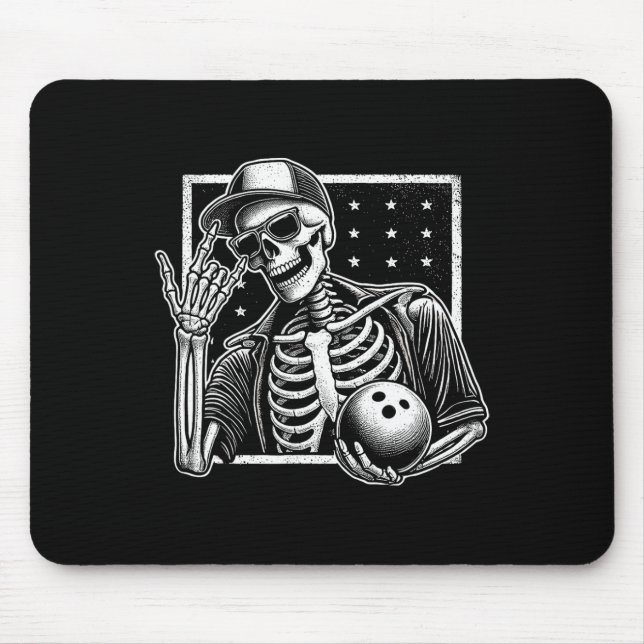 Skeleton Bowling Player Birthday Halloween Manar W Musmatta (Framsidan)