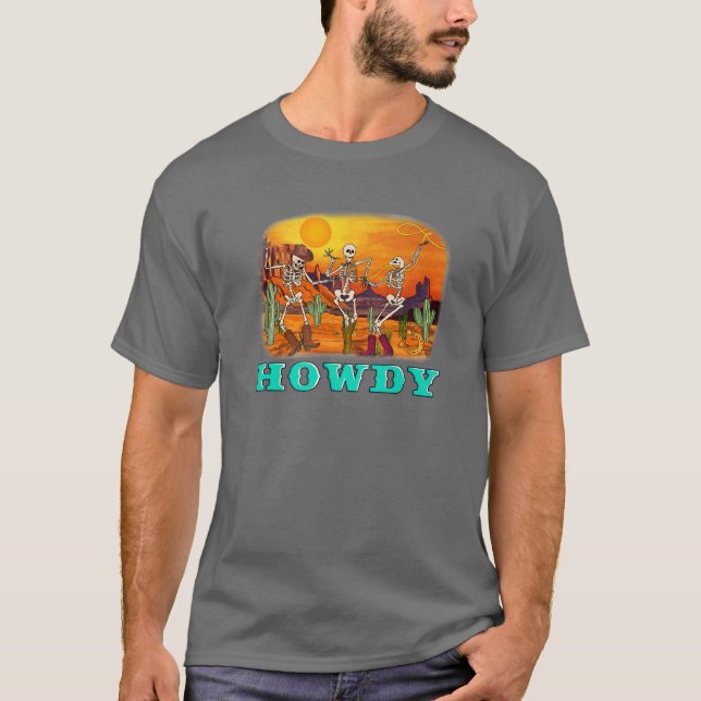 Skeleton Cowboys Howdy Halloween på ökert Western T Shirt (Framsida)