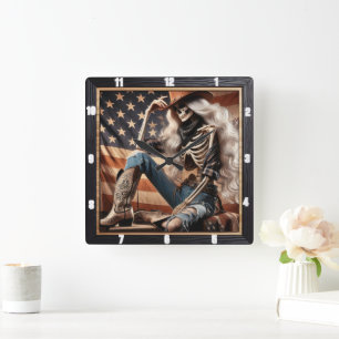 Skeleton Cowgirl Western Outfit Patriotic American Fyrkantig Klocka