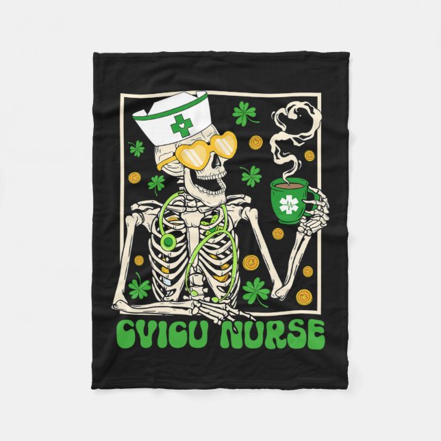 Skeleton Cvicu Nurse Coffee Shamrock St Patricks P Fleecefilt (Framsidan)