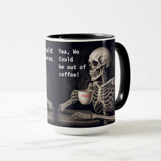Skeleton dricker kaffe med vän mugg