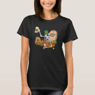 Skeleton Drinking Beer St patricks day Leprechaun T Shirt