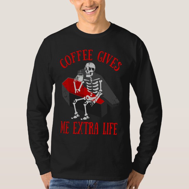Skeleton Drinking  Coffee  Cup Of Hot Coffee T Shirt (Framsida)