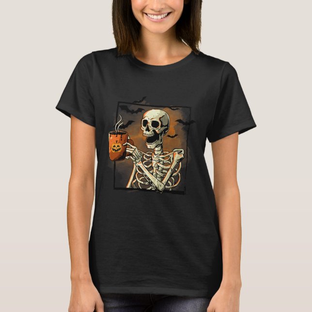 Skeleton Drinking Coffee Funny Skull Halloween Cos T Shirt (Framsida)