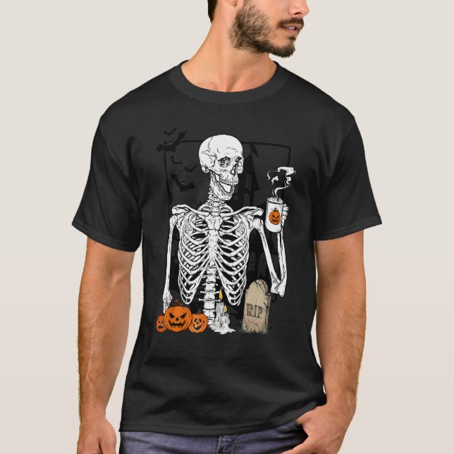 Skeleton Drinking Coffee   Halloween Skull 1 T Shirt (Framsida)