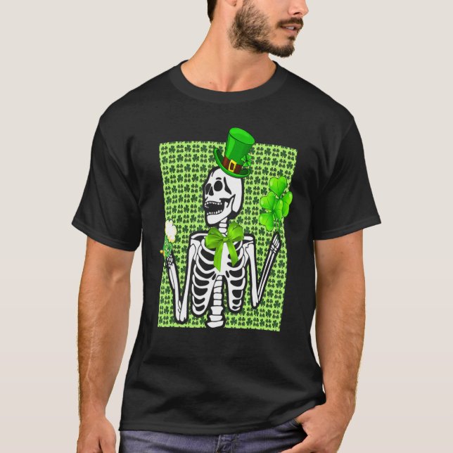 Skeleton Drinking Grönt Beer St Patrick S Day Iris T Shirt (Framsida)