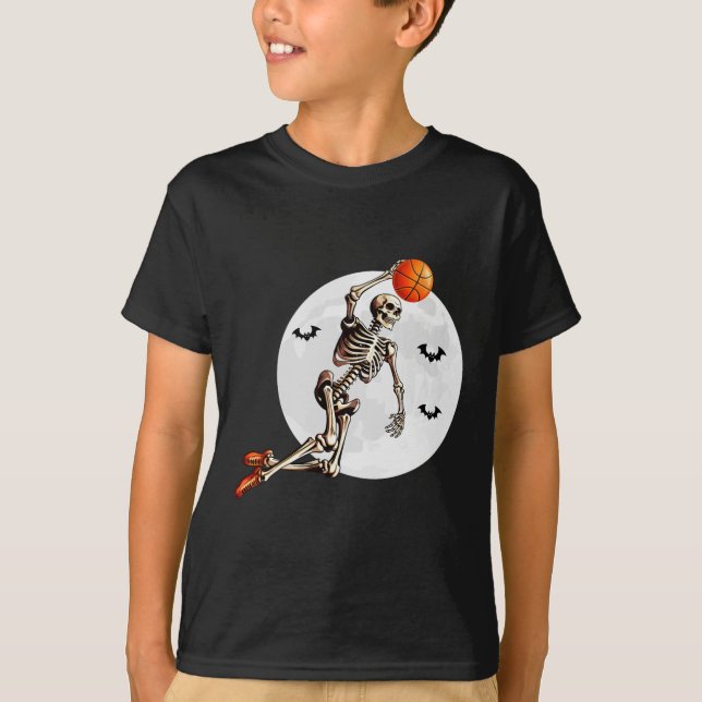 Skeleton Dunk Basketball Player Halloween Måne T Shirt (Framsida)