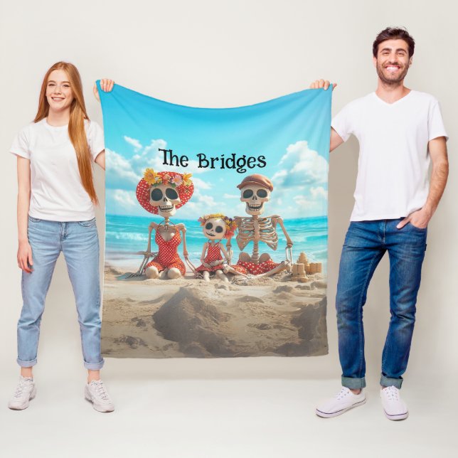 Skeleton-familjen med 3 på stranden fleecefilt (På plats)