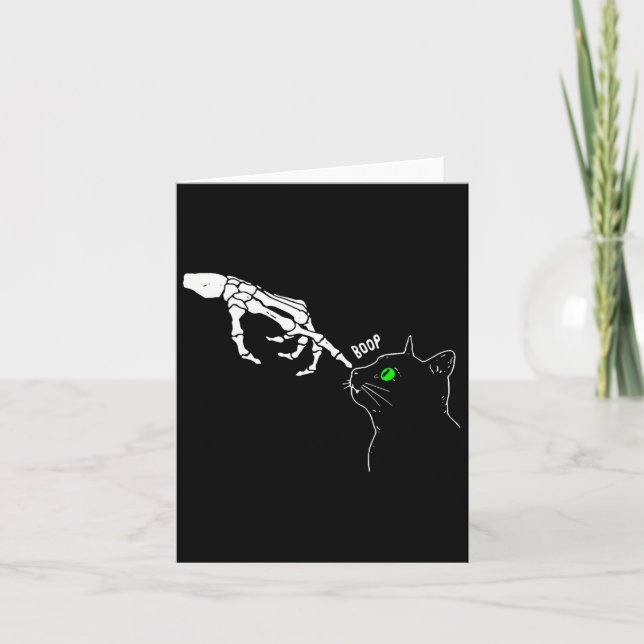 Skeleton hand boop på en kattas näsfunna Halloween Kort (Framsida)