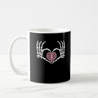 Skeleton Hand Heart Funny Halloween Women Manar Kaffemugg
