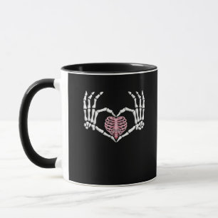 Skeleton Hand Heart Funny Halloween Women Manar Mugg