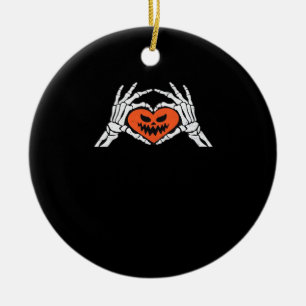 Skeleton Händer A Spooky Halloween Heart Classic Julgransprydnad Keramik