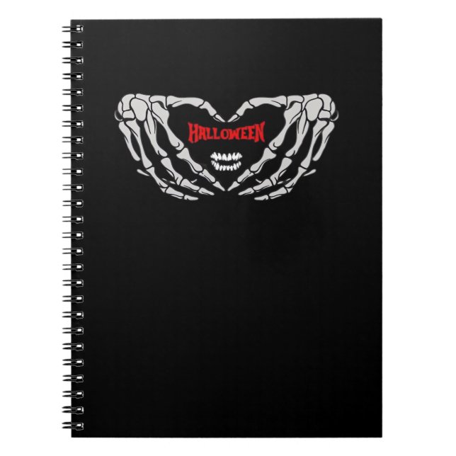 Skeleton Händer i ett hjärta. Funny Halloween Anteckningsbok (Framsidan)