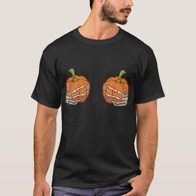 Skeleton händer med pumpor t shirt (Framsida)