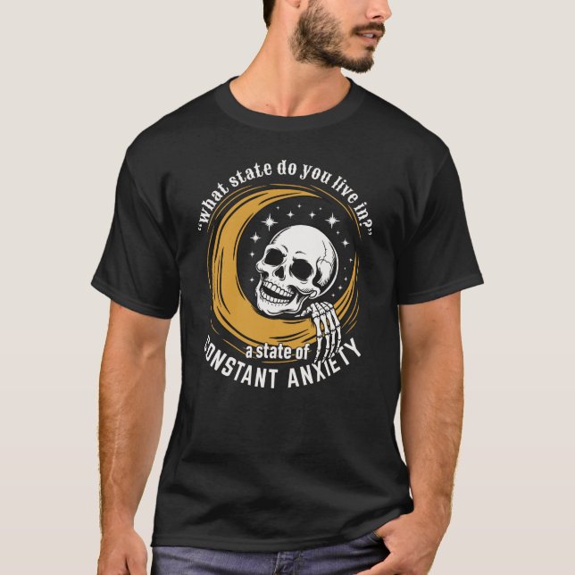 Skeleton Head Lounding on Crescent Måne Anxiety T Shirt (Framsida)