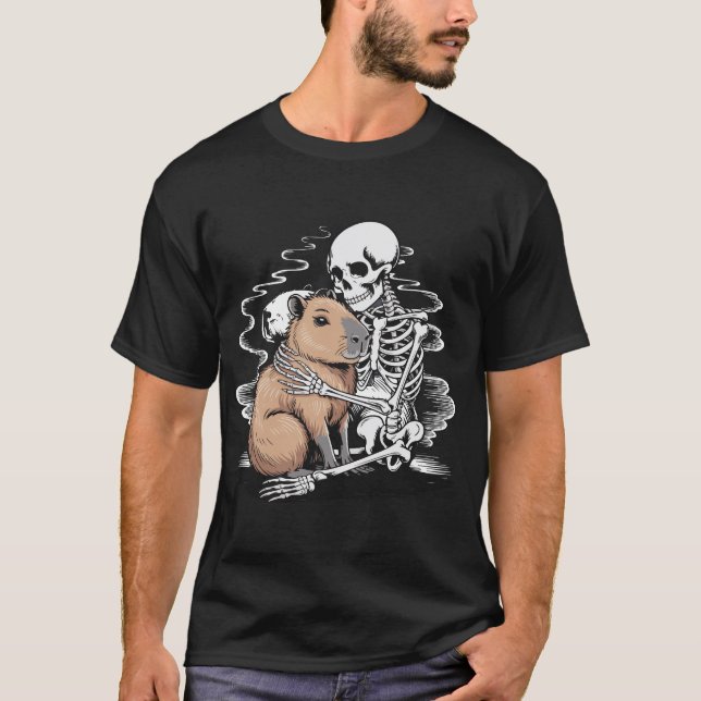 Skeleton Hugger Capybara Halloween T-Shirt - Cute (Framsida)
