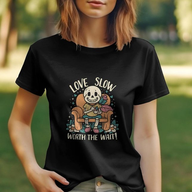 Skeleton Kärlek värdigt Valentines day T Shirt (Skapare uppladdad)