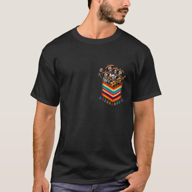 Skeleton Mariachi Band Serape Pocket Cinco De Mayo T Shirt (Framsida)