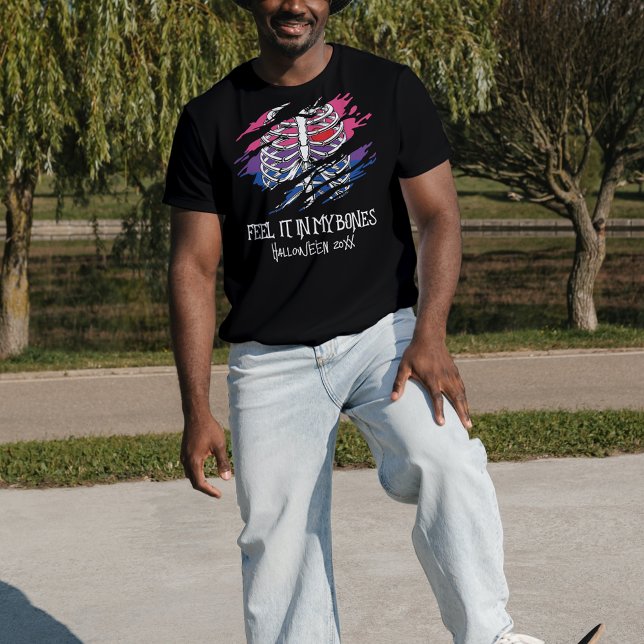 Skeleton på Bisexual Flagga Färg Background T Shirt (Skapare uppladdad)