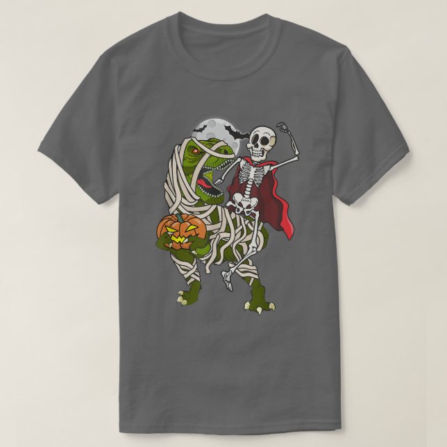 Skeleton Riding Mummy Dinosaur Halloween T- penump T Shirt (Design framsida)