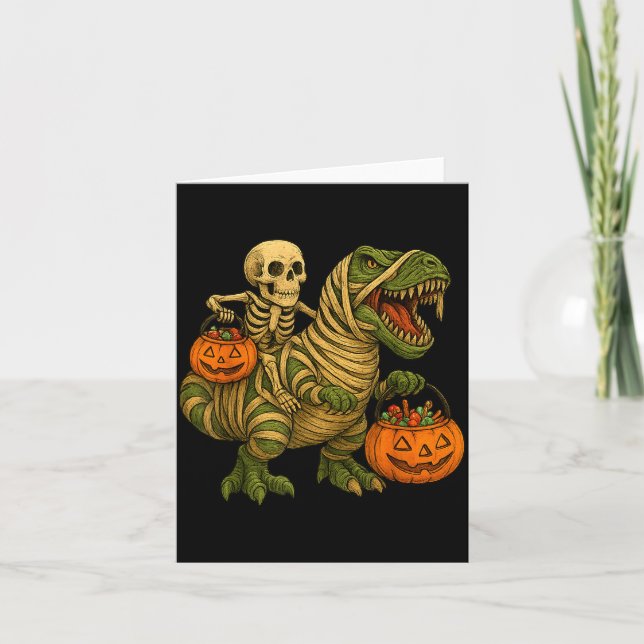 Skeleton Riding Mummy Dinosaur T Rex Halloween Fun Kort (Framsida)