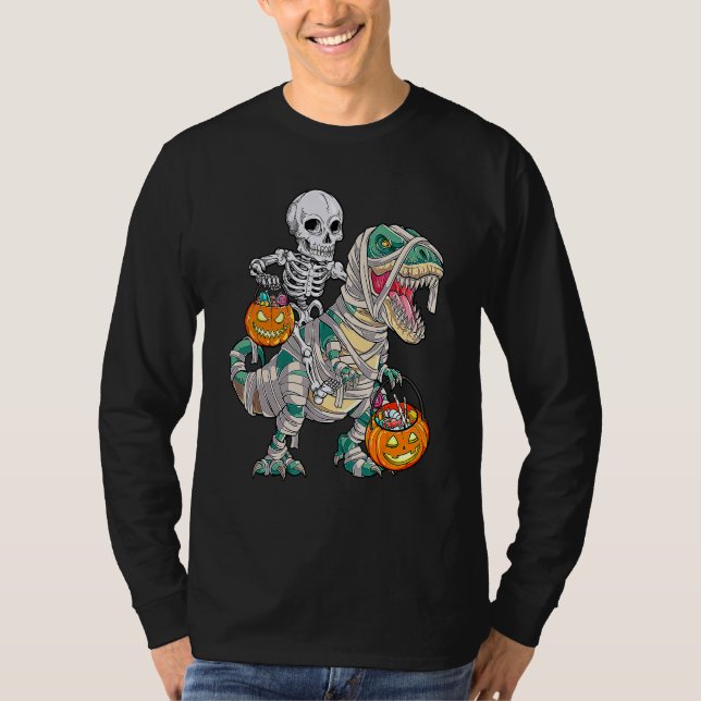 Skeleton Riding Mummy Dinosaur T Rex Halloween Fun T Shirt (Framsida)
