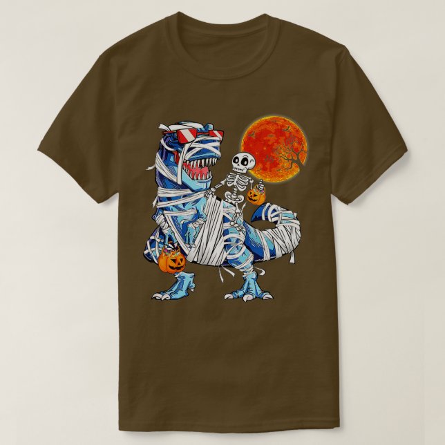 Skeleton Riding Mummy Dinosaur T rex Halloween Rol T Shirt (Design framsida)