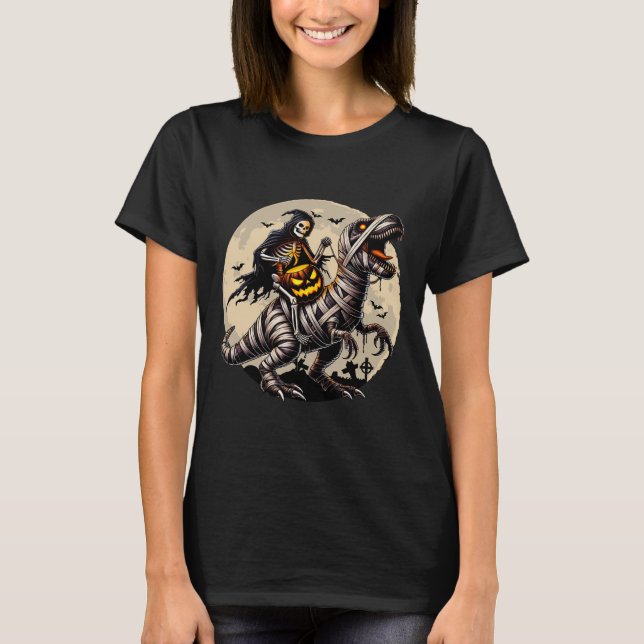 Skeleton Riding Mummy Dinosaur T Rex Pumpkin Funny Shirt (Framsida)