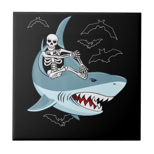 Skeleton Riding Shark Funny Halloween-presentation Kakelplatta (Framsidan)