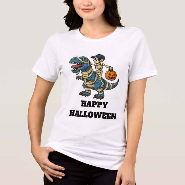 Skeleton Riding T-Rex Halloween T Shirt (Framsida)