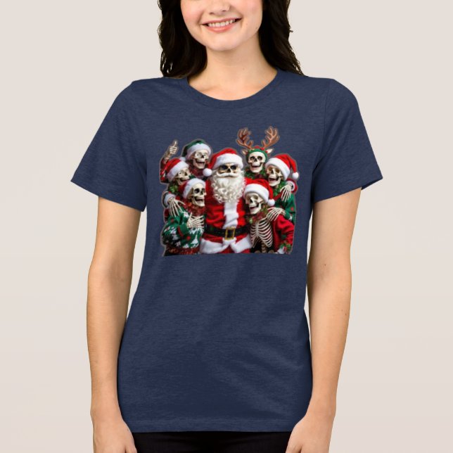 Skeleton Santa Christmas Group Photo – Festive 3D  T Shirt (Framsida)