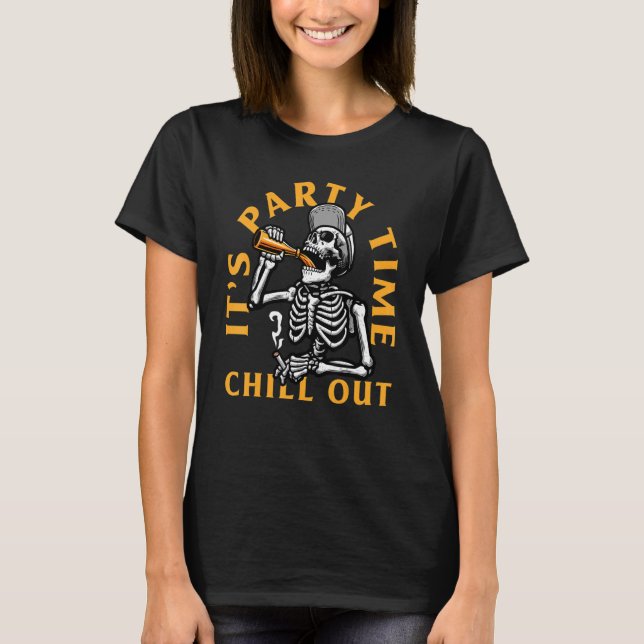 Skeleton Smoking & Drinking Beer It's Party Time C T Shirt (Framsida)
