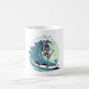 Skeleton Surfing the Vågar Kaffemugg