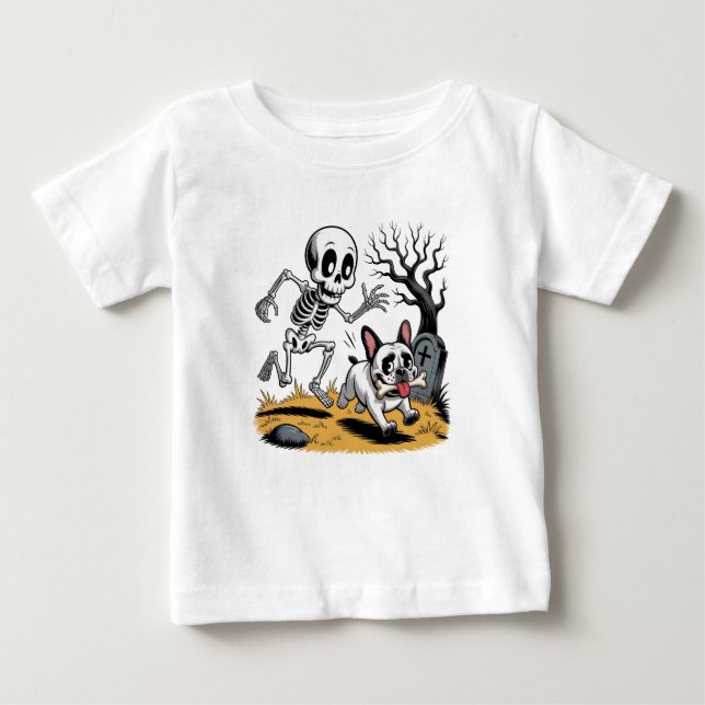 Skeleton vs French Bulldog – Funny Halloween Chase T Shirt (Framsida)