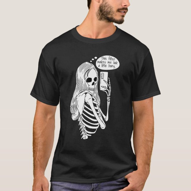 Skeleton Woman with Cell Phone Taking Selfie Skull T Shirt (Framsida)