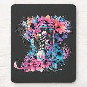 Skeletoner i kärlek. En bukett blommor. Musmatta