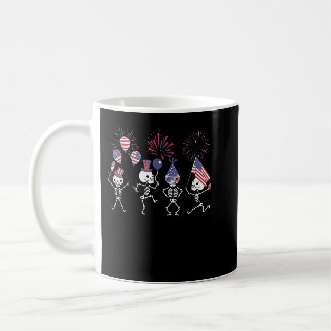 Skeletons Dancing Julens 4:e juli Ki Kaffemugg (Vänster)