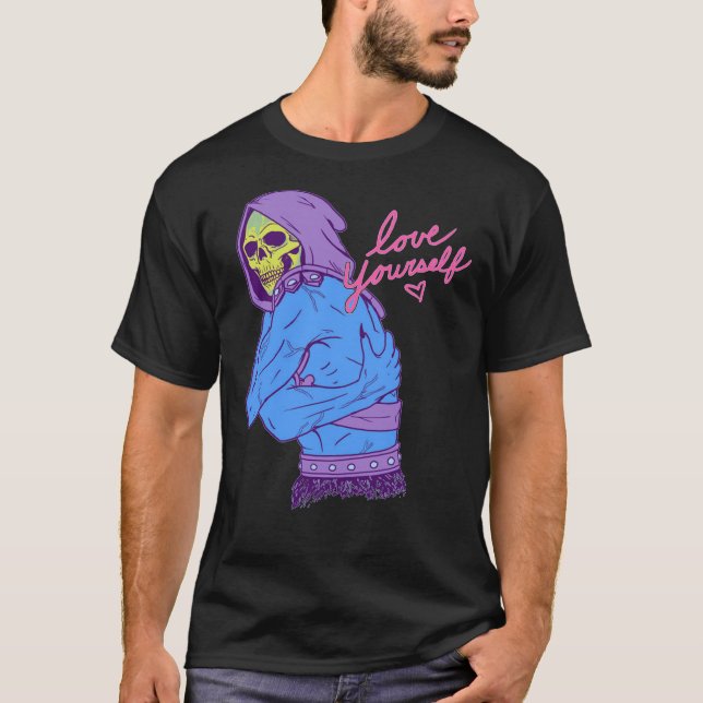 SKELETOR - KÄRLEK YOURSLF Essential T-Shirt (Framsida)