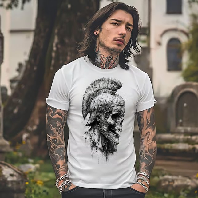 Skelett i en romersk hjälm t shirt (Skapare uppladdad)