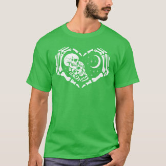 Skelett i kärlek i hjärta form skelett händer t shirt