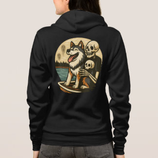 Skelett med hund på hemskt sjö-skräckkonst t shirt