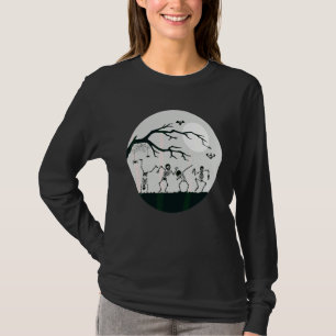 Skelett som dansar i månskenet   Kuslig Högtid T Shirt