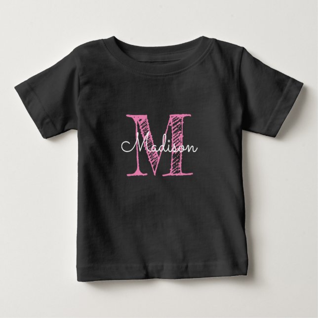 Sketched Namn Monogram Flicka Baby T-Shirt (Framsida)