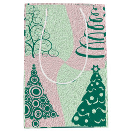 skevt grönt rosa träd jul