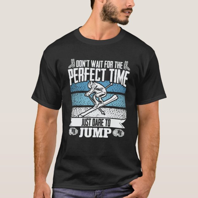 Ski Jumper I'm Just A Happier Person When Play Ski T Shirt (Framsida)