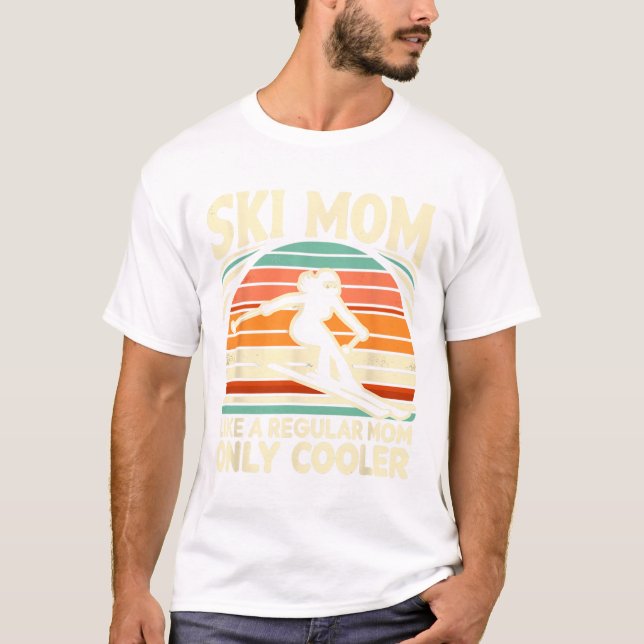 Ski Mamma som ett vanligt Mamma-schackande schackb T Shirt (Framsida)
