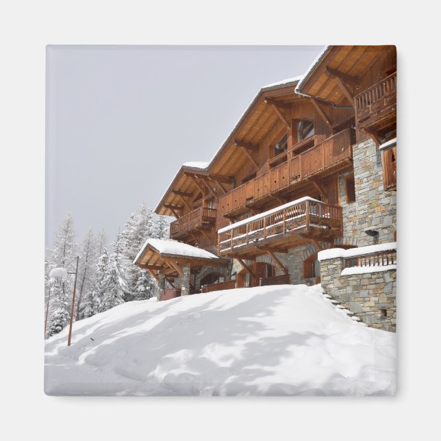 Ski resort chalet magnet (Framsidan)