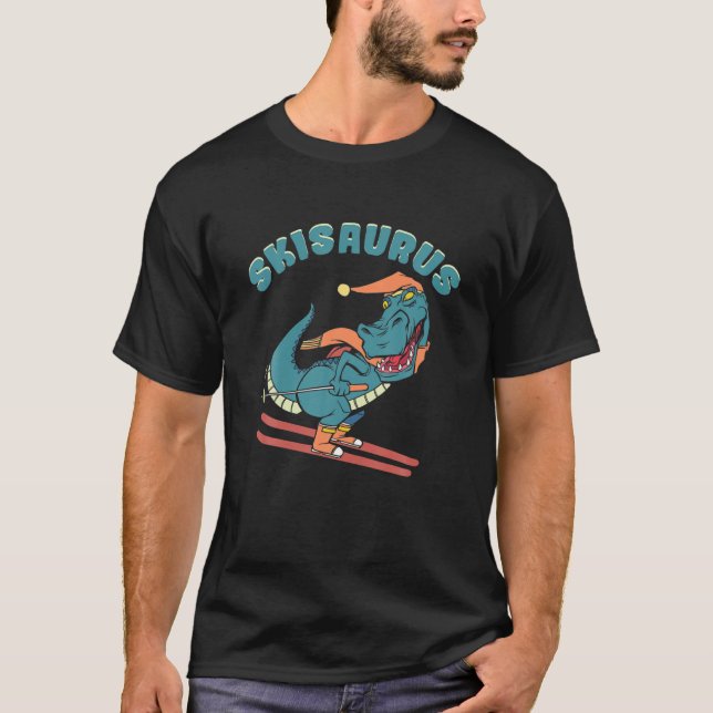 Ski Saurus dinosaur Skiing Rex med hatt och scarf T Shirt (Framsida)